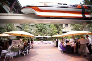 Venue Spotlight: Brisa Courtyard - This Fairy Tale Life