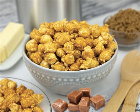 Buttery Caramel – Snack Size | 4 – 30 ct Carriers – Poppin Popcorn