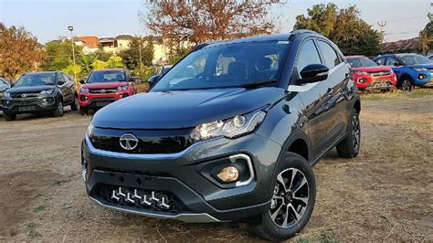 Tata Nexon Facelift - Daytona Grey Colour - Walkaround Video !! - YouTube