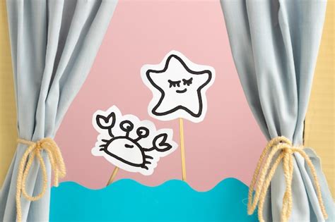 Free Photo | Adorable hand puppet show for kids