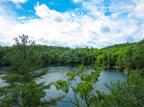 6 Fantastic Gatineau Park Trails: A Guide to Hiking in Gatineau Park ...