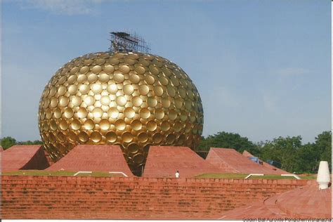 Auroville Matrimandir - Auroville