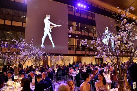 A Sparkling Gala Commemorates 90 Years of the School of American Ballet – SURFACE