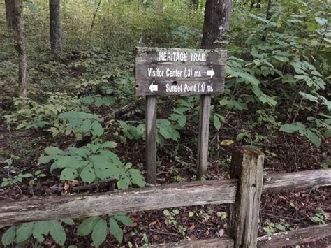 The Accessible Hiking Trail In Kentucky That Shows Off The State's Beauty