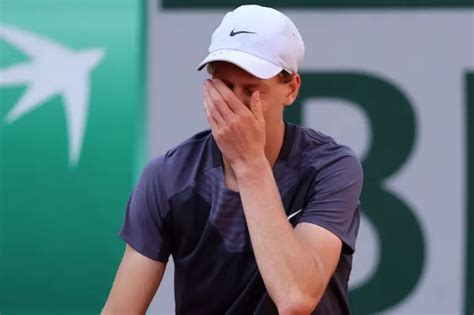 R.I.P: Tennis Prodigy Jannik Sinner Mourns the Loss of His Mother, Sigli...