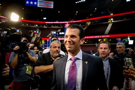 Donald Trump Jr. Gets a Book Deal - The New York Times