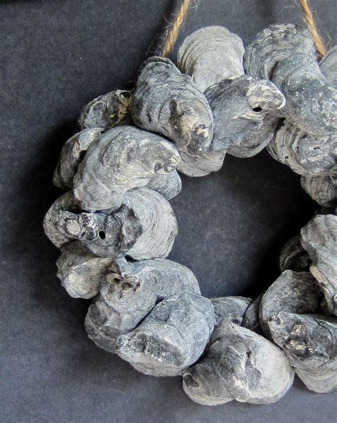 A Good Home: A DIY Mini Oyster Shell Wreath