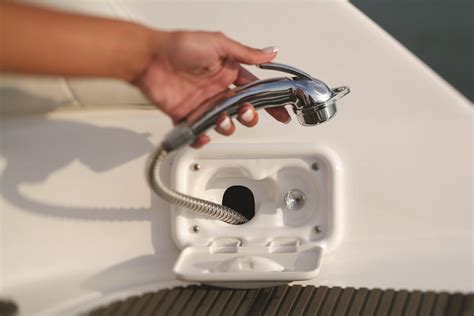 Yamaha 10 Gallon Fresh Water Boat Shower Kit | Add the conve… | Flickr