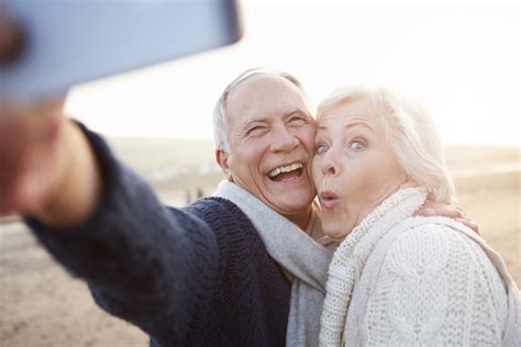 The Best Life Insurance for Seniors: Weighing the Pros and Cons - Prosperity Economics™