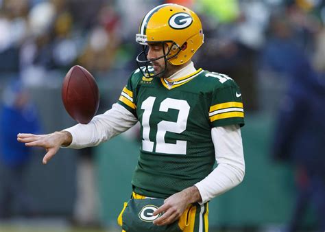 Aaron Rodgers [2022 Update]: Net Worth, Stats & Contract - Players Bio