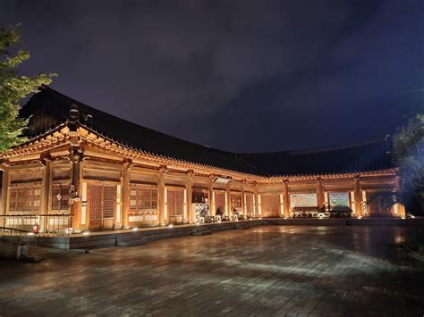 Captivating Night Views at Jeonju Hanok Village in Korea - Holliday For All