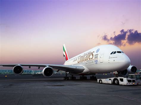 Airbus and Emirates agree to $16 billion deal for 36 A380 superjumbos ...