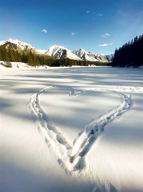 Best Hikes in Banff and Lake Louise in Winter | Banff & Lake Louise Tourism