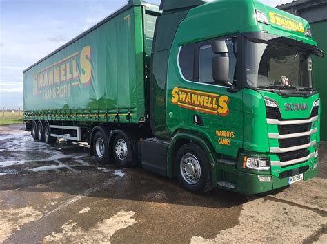 Haulage Companies in Huntingdon - Swannells Transport