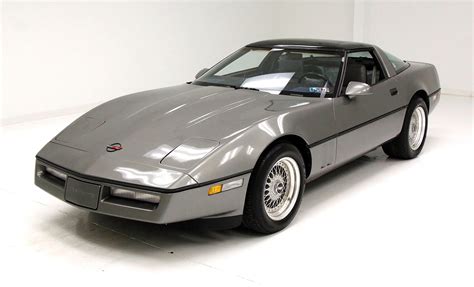 Medium Gray 1985 Chevrolet Corvette