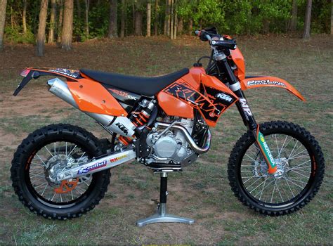 2004 KTM 525 EXC Racing - Moto.ZombDrive.COM