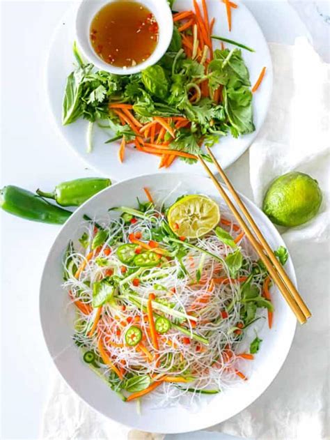 Quick and Easy Vietnamese Noodle Salad with Tangy Dressing - Drive Me ...