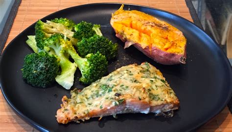 Baked Salmon with Parmesan Herb Crust, Baked Sweet Potato & Broccoli | Baked salmon, Food, Baked ...