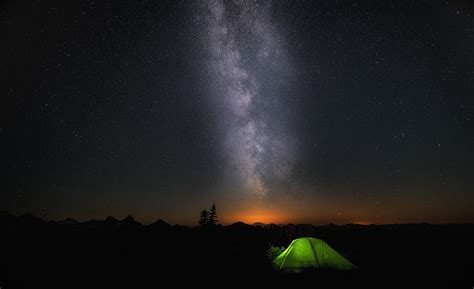 HD wallpaper: Windows 10 Night Sky, green tent and sky, star - space ...