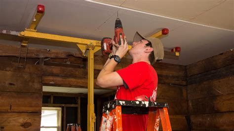 Valu Crew Gives A Hand Up To Habitat For Humanity Of Erie, PA