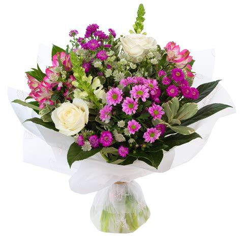Florists in Nottingham | Flower Delivery by Floral Dreams
