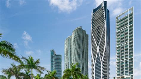 Zaha Hadid’s New Luxury Residential Tower Opens in Miami - One Thousand Museum - The Scorpion Tower