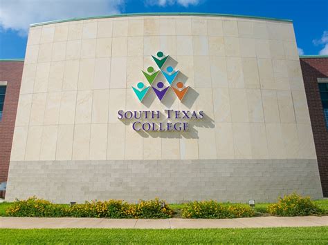 New STC logo added to Ann Richards Administration Building at Pecan