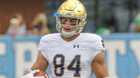 Cole Kmet, Tight End, | Irish Sports Daily