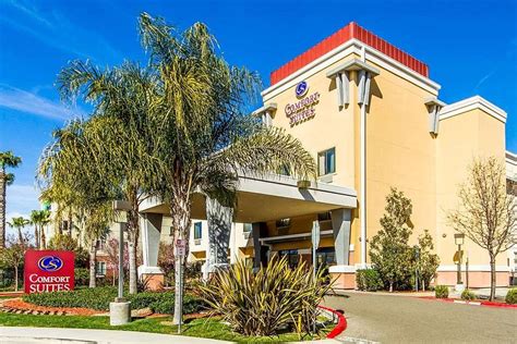 COMFORT SUITES VACAVILLE $108 ($̶1̶3̶4̶) - Prices & Hotel Reviews - CA - Tripadvisor