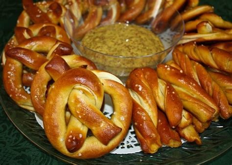 German-style Salted Pretzels with Spicy Beer Mustard - JavaCupcake