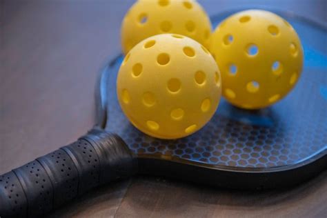 How to Start Playing Pickleball in Springfield MO (Top Free & Indoor Courts)