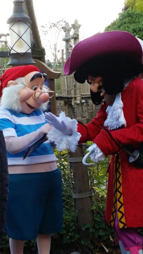 Mr Smee and Captain Hook in Disneyland Paris | Captain hook disney ...