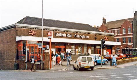 Gillingham (Kent) Station, exterior,... © Ben Brooksbank cc-by-sa/2.0 ...