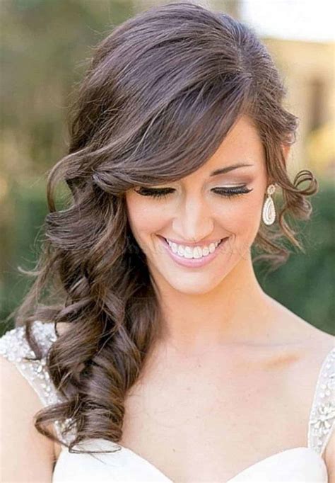 25 Hairstyles For Bridesmaids That Are Incredibly Gorgeous | ThriveNaija