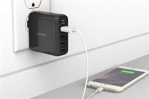 8 Best Fast Charging Adapters For iPhones | Beebom