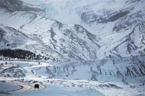 Winter in Jasper National Park - Jasper National Park