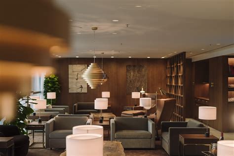 Guide: Cathay Pacific Lounges - Travelling on Points