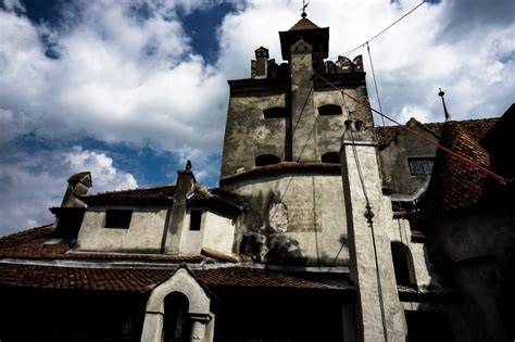 Bran Castle Ghosts and Dracula Legends: Transylvania, Romania - Amy's Crypt