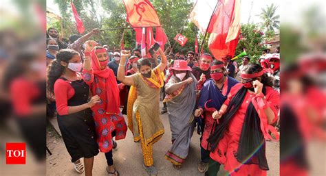 Kerala election results live updates: LDF leads in 514 panchayats, UDF ...