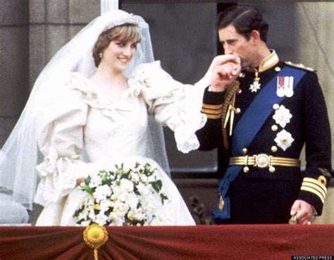 Princess Diana's Wedding Dress To Be Gifted To Prince William And ...