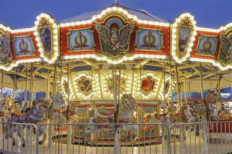 Merry Go Round - Dreamland Amusements