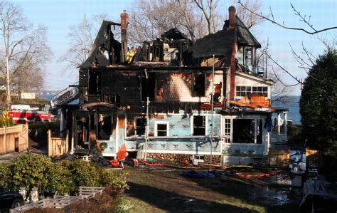 First jurors selected in deadly Christmas house fire case