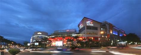 Profil La Piazza Kelapa Gading Jakarta