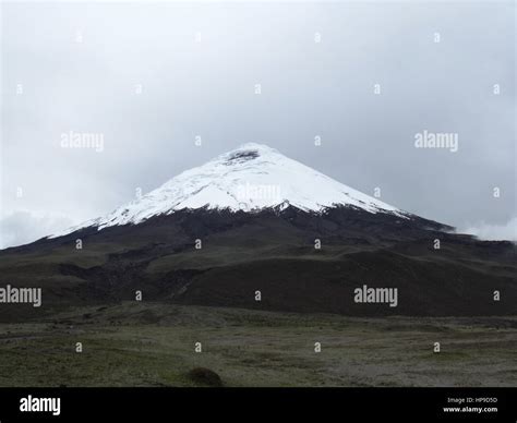 Cotopaxi Volcano, Ecuador Stock Photo - Alamy