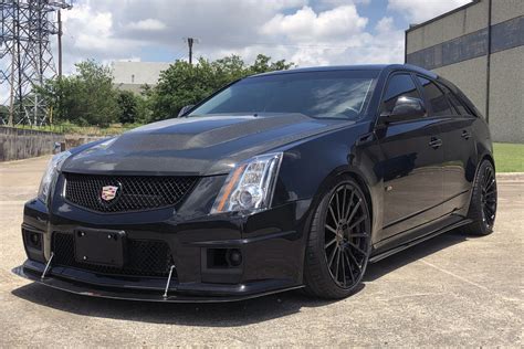 2013 CADILLAC CTS-V CUSTOM WAGON - Front 3/4 - 234230