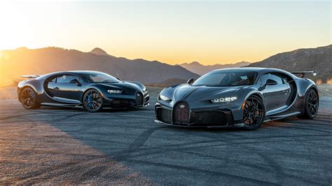 Bugatti Chiron Sport vs. Chiron Pur Sport Comparison Test - Alice-in-chains