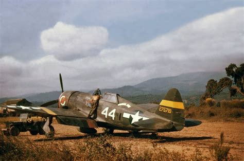 P-47 Thunderbolt "Razorback" of the 57th FG | History WW2 | Pinterest | Aviation, Planes and ...
