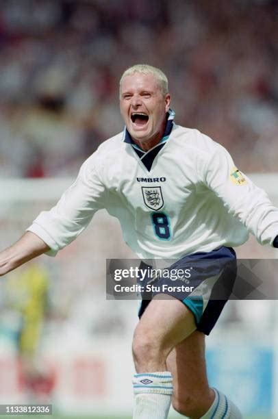 Paul Gascoigne England Photos and Premium High Res Pictures - Getty Images