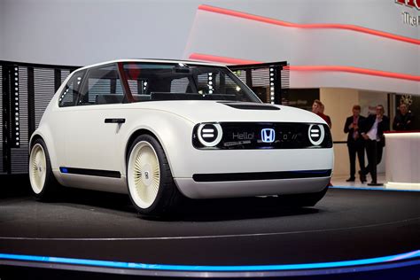 NEWS: Honda’s retro electric Civic confirmed for production | Japanese ...