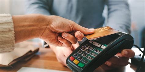 Contactless Credit Cards: The Good, the Bad, and the Ugly | Reviews by ...